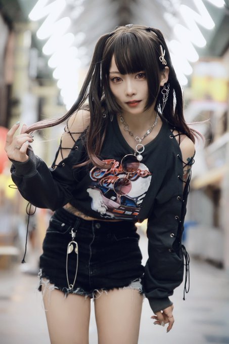 Twitterのコスプレ画像3