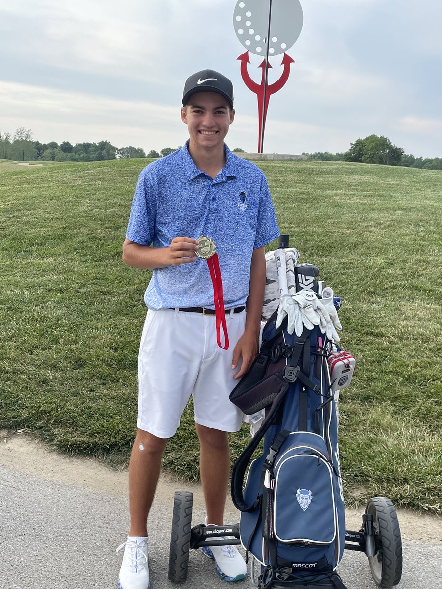 aaron_conaway's tweet photo. @MaverickConaway another🥇at Fishers Invite +1 (73) at a windy @PurgatoryGolfCl @indianahsgolf @injrgolf @TiptonHS @michelle_garmon @SportsKT @JuniorGolfKY https://t.co/coVzlQRDQz