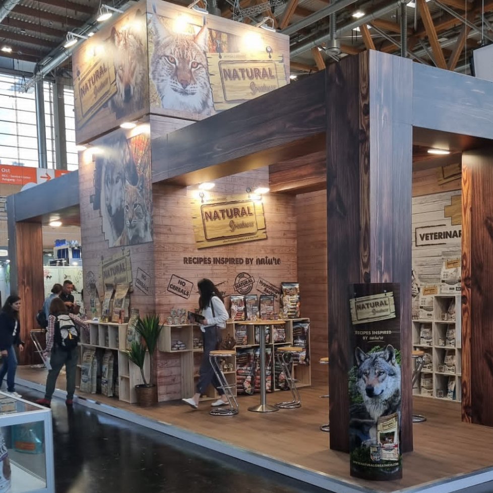 Nuestro paso por la feria de 𝗜𝗡𝗧𝗘𝗥𝗭𝗢𝗢 2022 en Nuremberg todo un éxito. Una cita imprescindible para todos los profesionales del sector mascota.
Sentimos el gran interés internacional que suscita 𝗡𝗮𝘁𝘂𝗿𝗮𝗹 𝗚𝗿𝗲𝗮𝘁𝗻𝗲𝘀𝘀 
¡Gracias! 
#naturalgreatness #interzoo