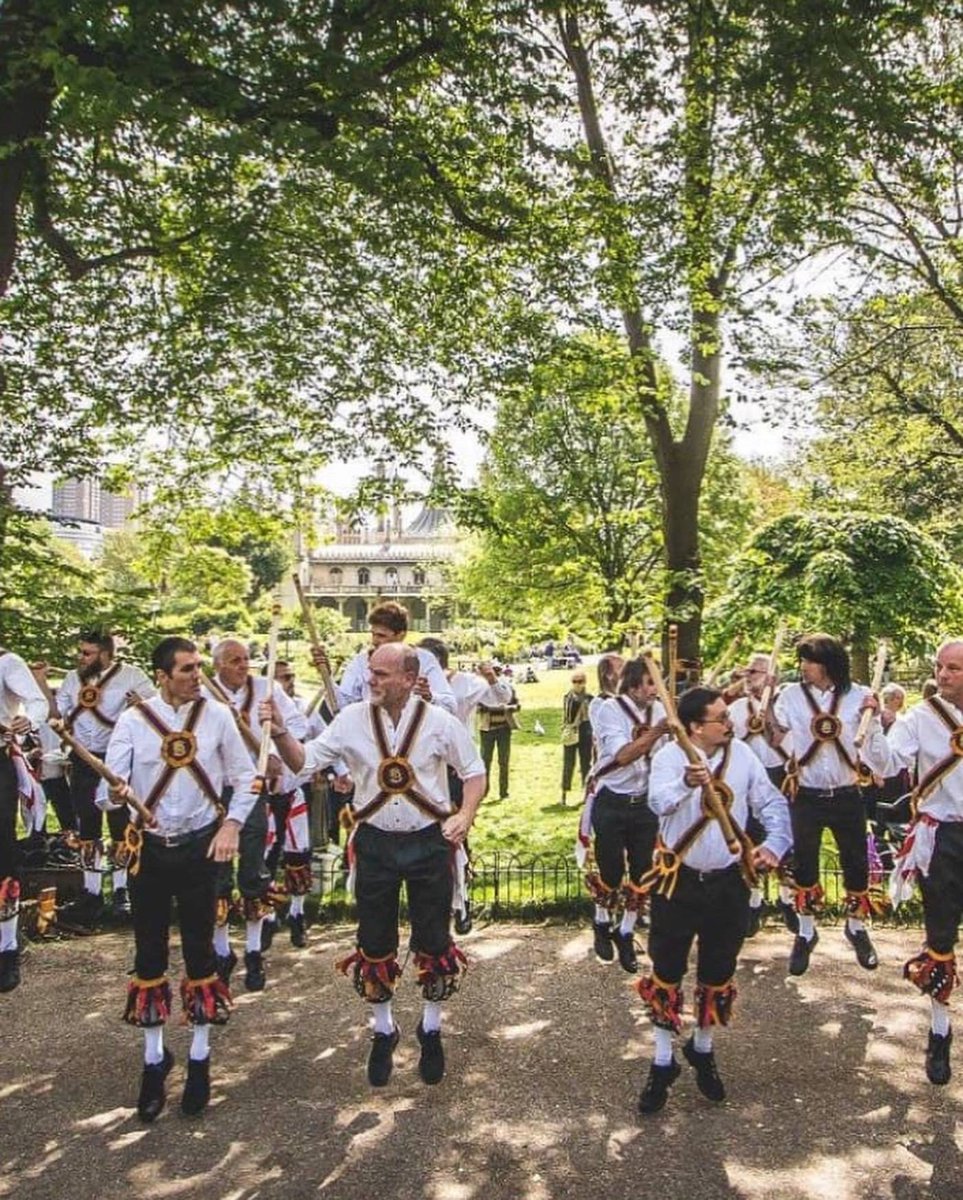 theclevelandbtn's tweet photo. Kick off the #JubileeCelebrations and see @BrightonMorrisMen perform here at #TheClevelandBtn! Thurs 2nd June 6pm - then join us for our 5th Birthday celebrations!
#JubileePartyBrighton #ClevelandJubilee #BrightonPub #LoveYourLocal #BrightonMorrisMen #CelebrateWithUs https://t.co/meaXxjcA12