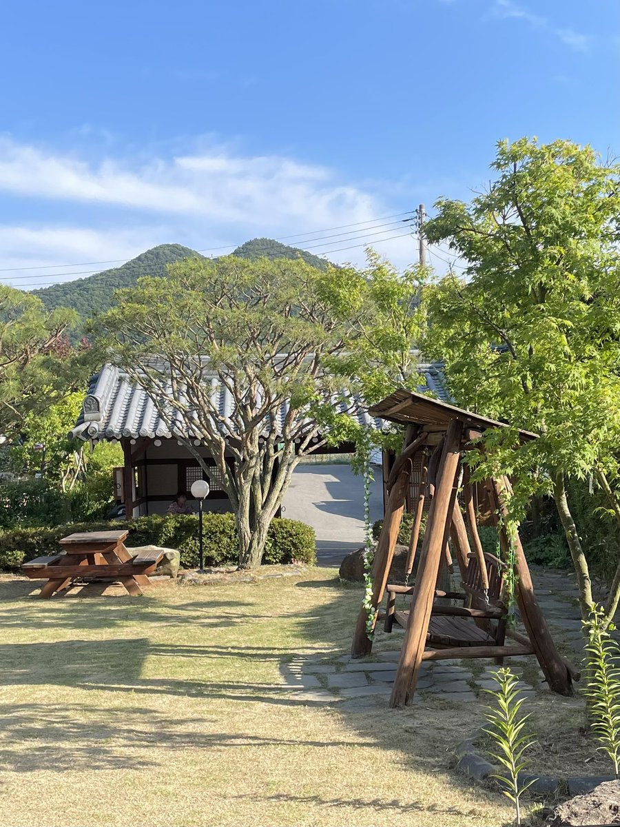 yr_uchae's tweet photo. 6월 행복하게 시작하기 🌳 https://t.co/Z2Ve881ZWS
