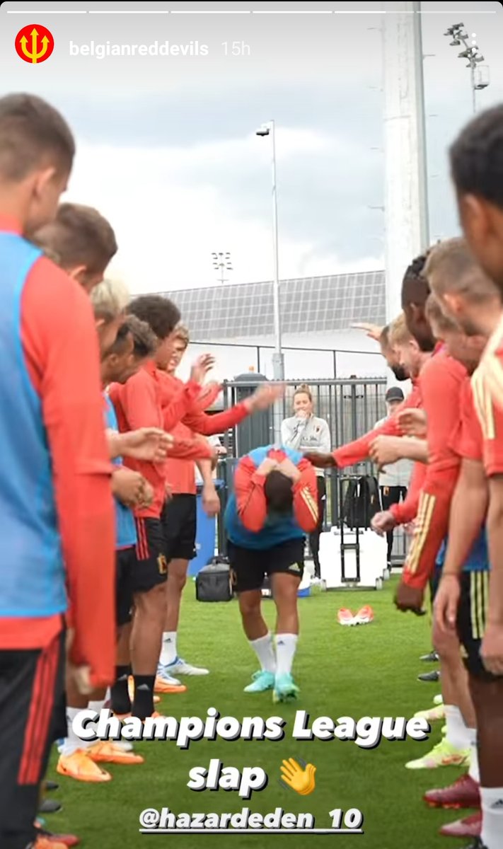 Eden Hazard got a guard of honor by his Belgian teammates for winning the #UCL 🇧🇪
