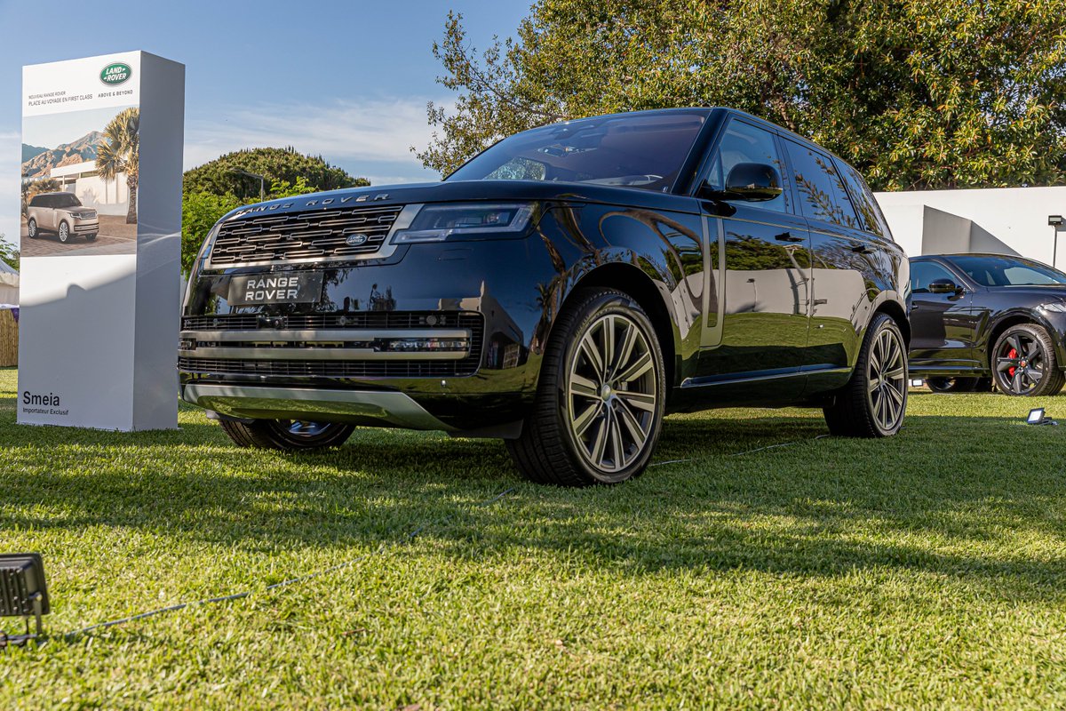 UKinMorocco's tweet photo. The New Range Rover and The Jaguar F-PACE SVR cars were the perfect choice to create additional joyful ambiance during our #Queen's Birthday 🎂 and #PlatinumJubilee celebration
Thank you @LandRoverMar #SMEIA for bringing these 🚘 for our guests to enjoy and experience! https://t.co/Dwy21YhZBf