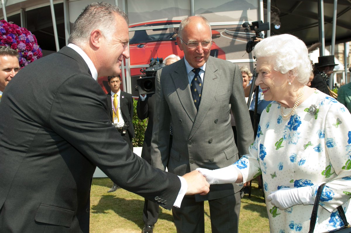 Congratulations to Her Majesty Queen Elizabeth II on her Platinum Jubilee from all of us at Media 10. 🎉 We had the privilege of organising the Coronation Festival back in 2013 in the beautiful Buckingham Place Garden. 
#platinumjubilee #HM70