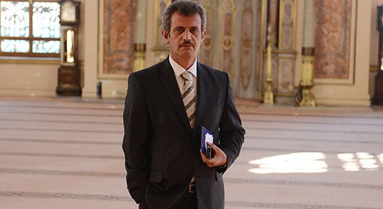 Gezi'de Allah'a hesap vereceğim, camide içki içtiler diye yalan söyleyemem dedi, Eşi lösemi hastası olmasına rağmen sürüldü. Bugün yine hatırladık, hem yine içki içtiler denildi hem de #sürtük ve #çürük 

Bin selam olsun sana onurlu, gururlu, şerefli ADAM Fuat Yıldırım.