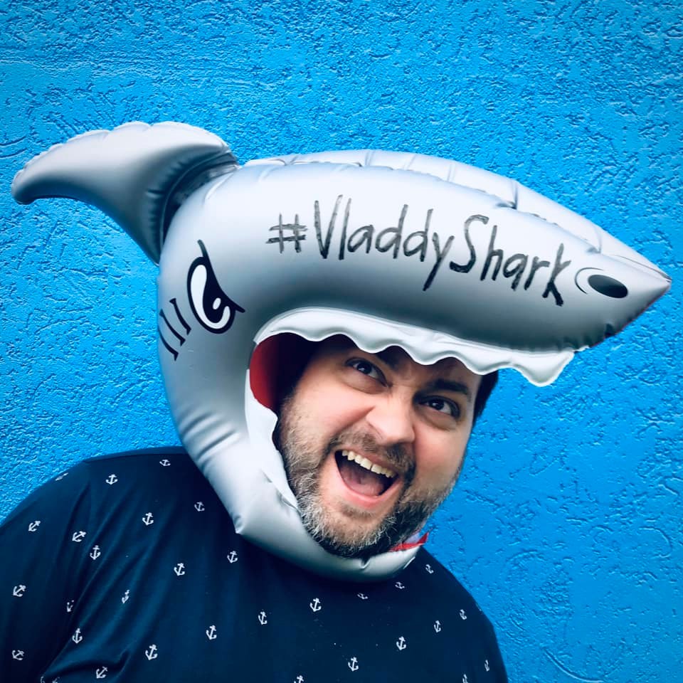 This month, we are "Showing Out" for #Pride, celebrating the creative employees who live their LGBTQ+ identities out loud. Meet Senior Graphics Designer Vlad Sarkisov.

linkedin.com/feed/update/ur…