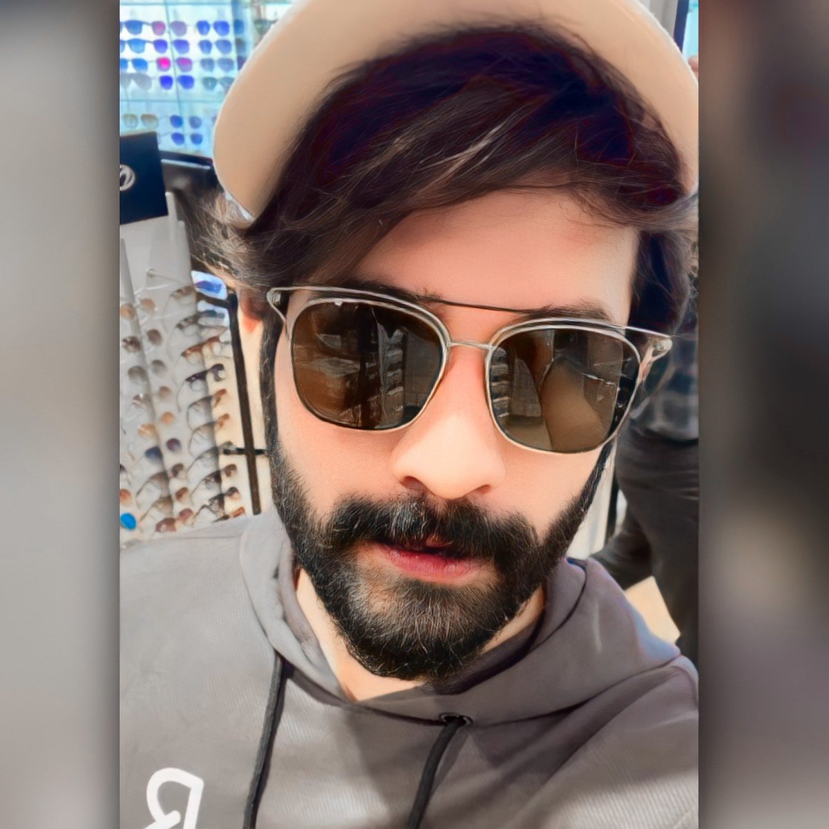 AkhilS_Trends17's tweet photo. See you soooon 😉

#akhilsarthak #akhilians https://t.co/TPwQaFyQig
