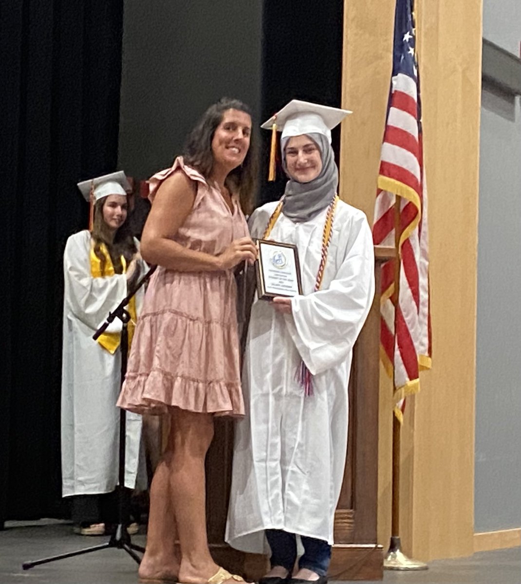 Congratulations @dlr_ozdmr - one of the two recipients of the <a href="/RIFLAonline/">RIFLA Info</a> Student of the Year! <a href="/srtasjs/">Sarah</a> #TowniePride