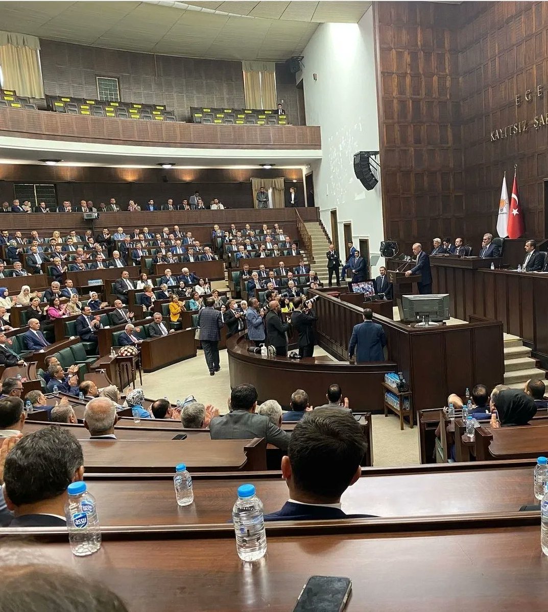 m_kendirli40's tweet photo. 📍TBMM

#AKParti TBMM Grup Toplantımızı Cumhurbaşkanımız ve Genel Başkanımız Sayın Recep Tayyip Erdoğan'ı teşrifleri gerçekleştirdik.

Toplantımızın hayırlara vesile olmasını temenni ediyorum. https://t.co/uvnzB7PY7f