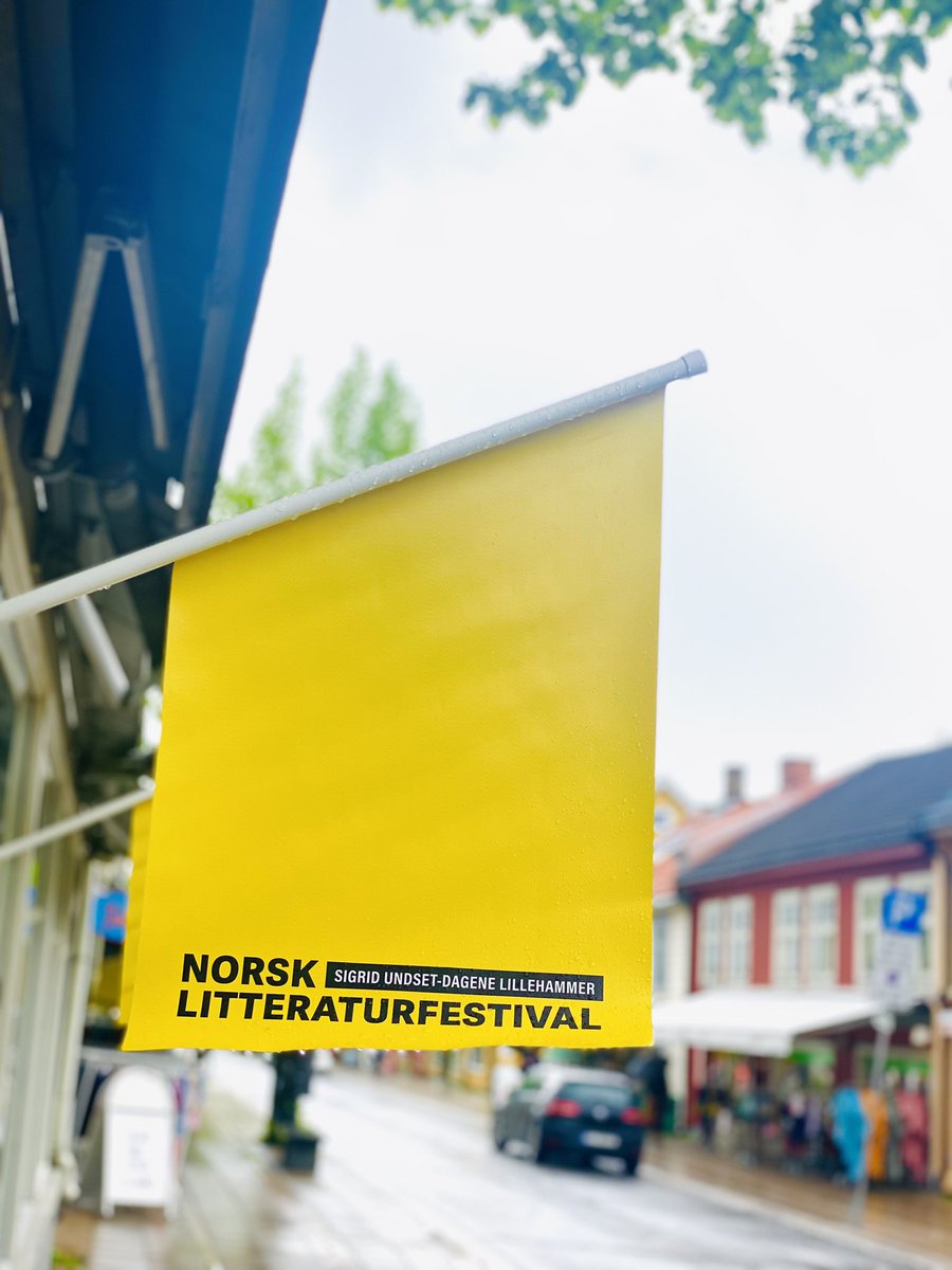 Litteratur + festival = sant 💛🧡
