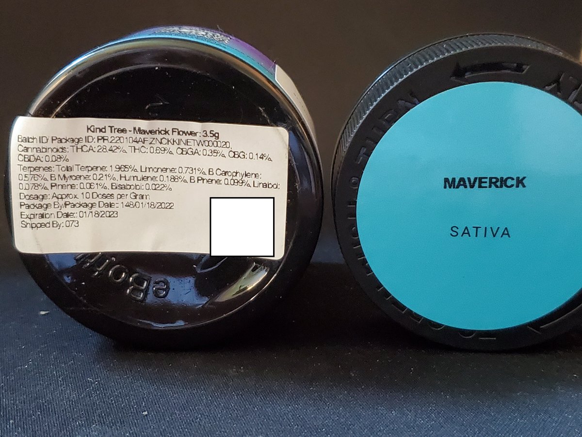 bud_ease_'s tweet photo. Maverick 1/8th from Kind Tree. Dense buds with a great clean smoke. A perfect effect when you’re looking for a sativa strain that will keep you going. #pamedicalmarijuana #pammjpatients #pammj #pammjreviews #pammjpatient #mmjcommunity #mmjpatients #mmjlifestyle #medicalmarijuana https://t.co/eQOgC2dLVI