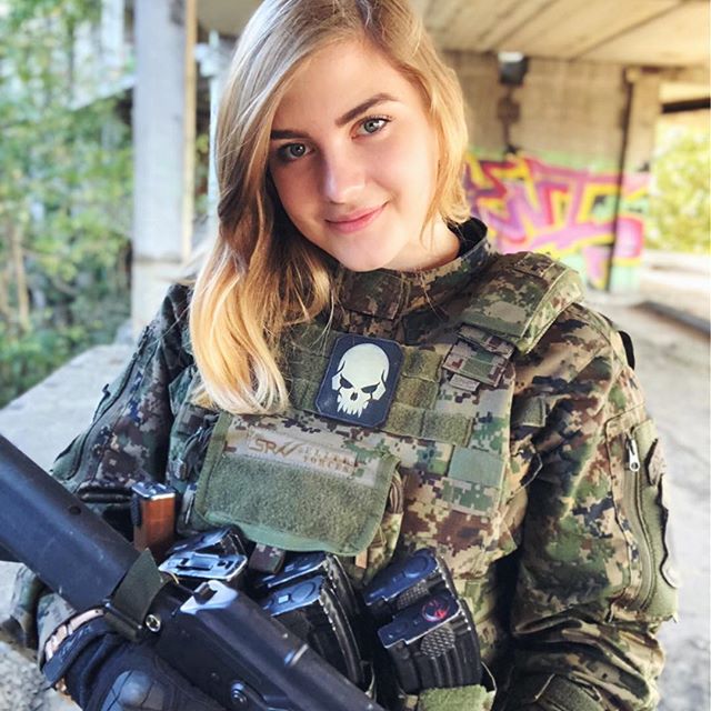SRVV_Store's tweet photo. Airsoft  team https://t.co/oIlJGWQmvG