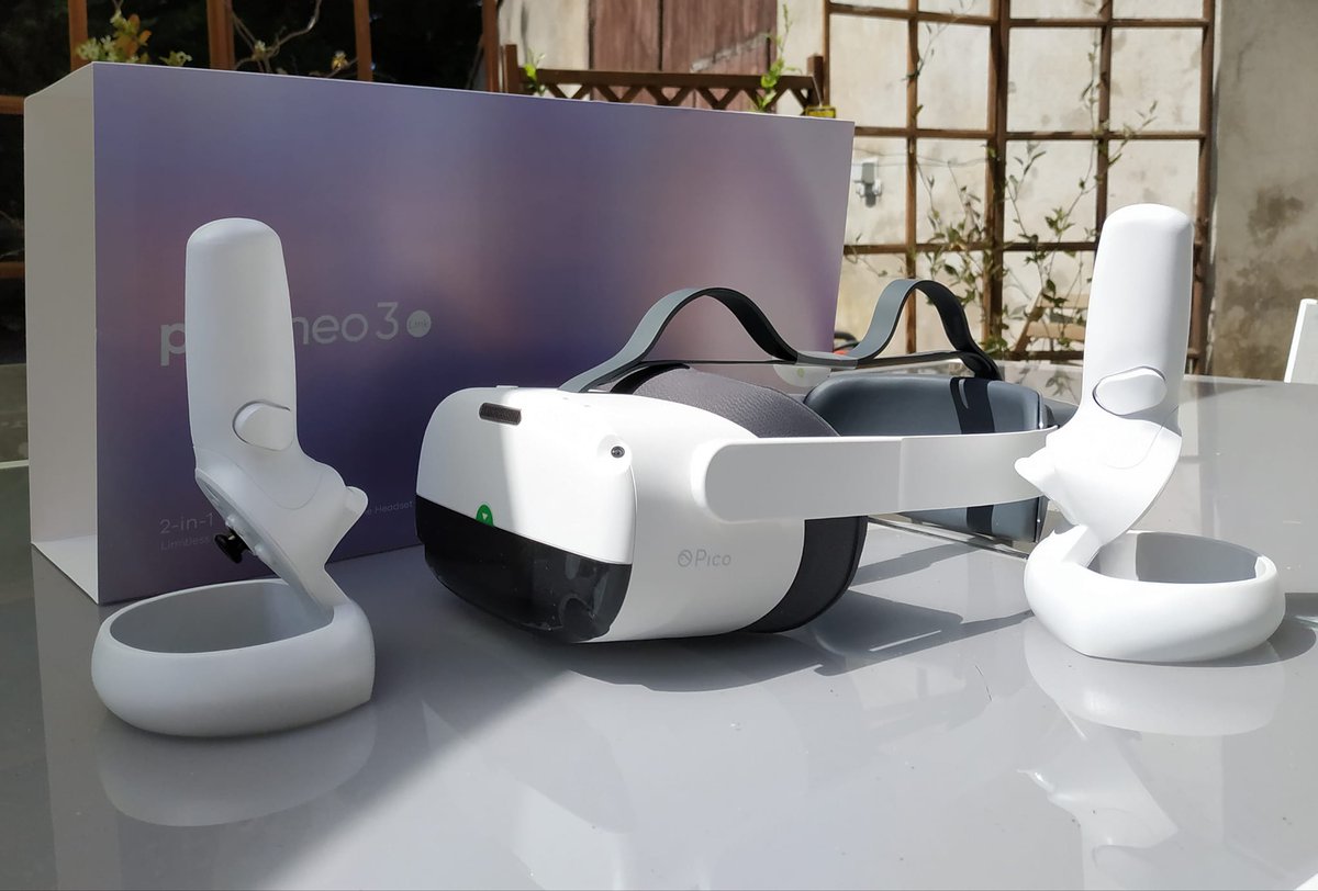 Reçu ce jour : Un nouvel arrivant de la #VR, le #PicoNeo3Link, avec des propriétés proches du #MetaQuest2, bientôt testé par mes soins. Vendu plus cher que le Quest, vaut-il le coups ?