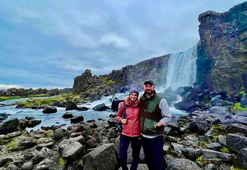 I ran off to Iceland to celebrate my 40th birthday and now I’m staying here for good! Bye everyone! p.s. in the Iceland version of ‘Friends’ there’s a Sigur Ros and a Sigur Rachel. I’m also enjoying ‘A Fjording to Jim’ and ‘Bjork and Mindy’! I suck! Ta-ta!