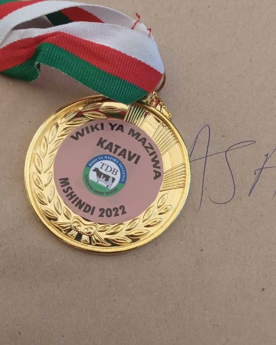 Dodoma_Zone (@dodoma_zone_) on Twitter photo 📍 Katavi
🎖
Kampuni ya <a href="/asasdairiesltd/">Asas Dairies Ltd</a> imeibuka Mshindi wa Kwanza kwenye kilele cha Wiki ya Maziwa yaliofanyika Mkaoni Katavi.
<a href="/asas_dairies/">ASAS Dairies</a> <a href="/ahmedsalimasas/">Ahmed Asas</a> <a href="/faraj_asas/">faraji asas</a> <a href="/asasdairiesltd/">Asas Dairies Ltd</a> 📍 Katavi
🎖
Kampuni ya <a href="/asasdairiesltd/">Asas Dairies Ltd</a> imeibuka Mshindi wa Kwanza kwenye kilele cha Wiki ya Maziwa yaliofanyika Mkaoni Katavi.
<a href="/asas_dairies/">ASAS Dairies</a> <a href="/ahmedsalimasas/">Ahmed Asas</a> <a href="/faraj_asas/">faraji asas</a> <a href="/asasdairiesltd/">Asas Dairies Ltd</a>