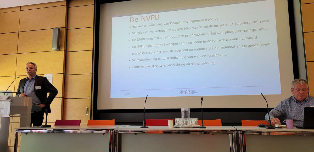 De bijeenkomst 'Ratten en muizen, een plaag voorkomen doen we samen' is gestart met zo'n 200 deelnemers, fysiek en online! #preventie #plaagdieren #knaagdieren #worldpestday