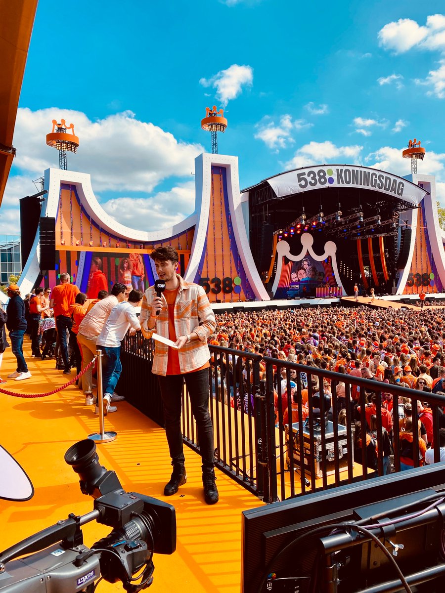 Vandaag werk ik 14 jaar bij 538.
So blessed &amp; happy!!! 💚💜