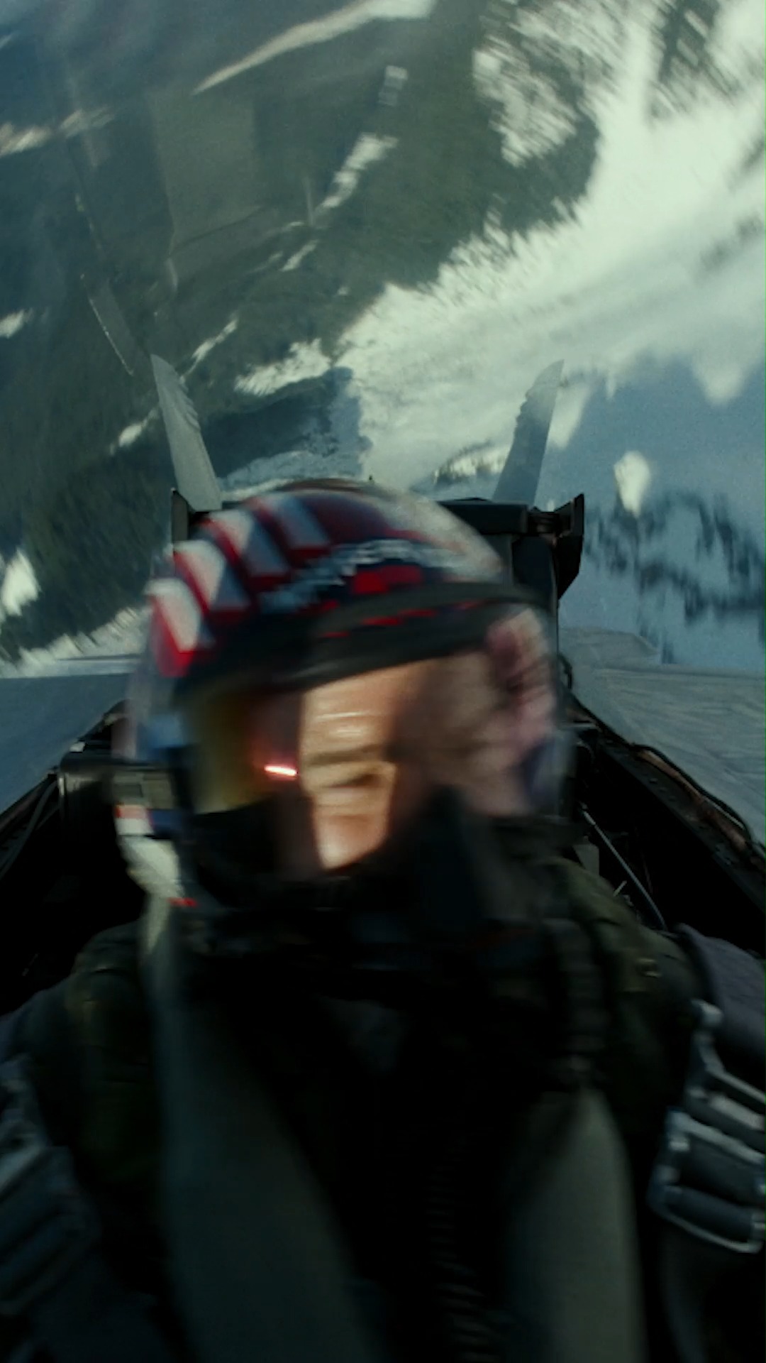 ODEON on Twitter "6 IMAX CAMERAS IN THE COCKPIT?!🤯 Here are 3 reasons