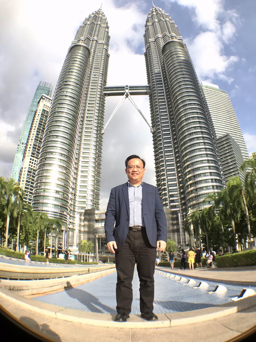 JuliusBMalicdem's tweet photo. Embracing the “now normal”! After 26 months could travel again abroad… terima kasih Malaysia! https://t.co/78PMOM7tZT