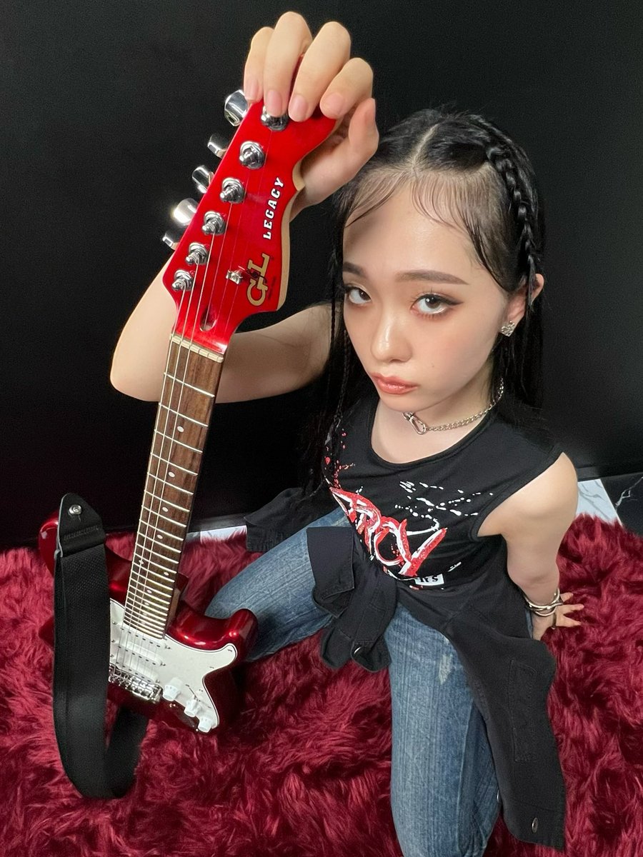 sumiren0126's tweet photo. 気分はロックスター https://t.co/XhNP5UoWQj