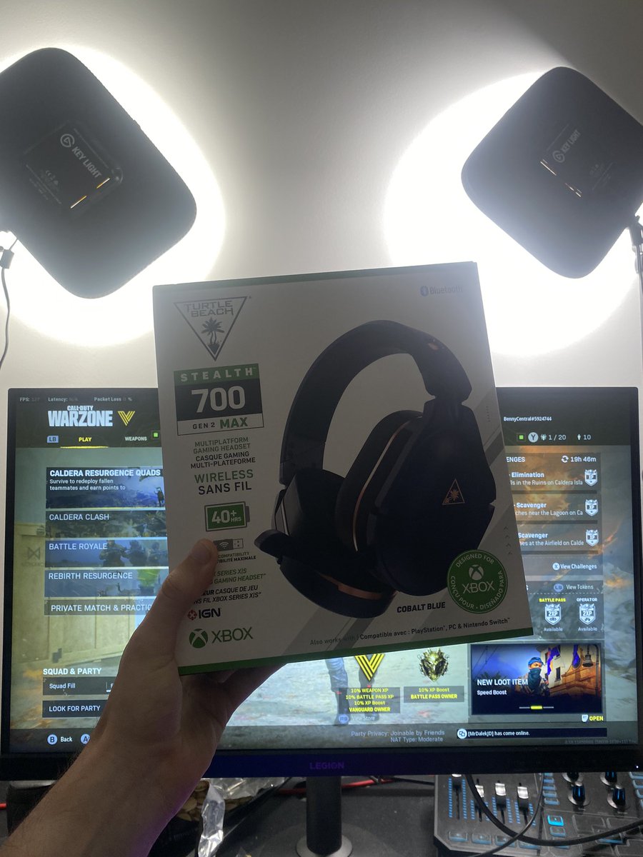 🚨RT + Follow for your chance to win this amazing <a href="/TurtleBeach/">Turtle Beach</a> headset the Stealth 700 Gen 2 Max!!!

Whose excited for the Call of Duty MW2 reveal? #warzone