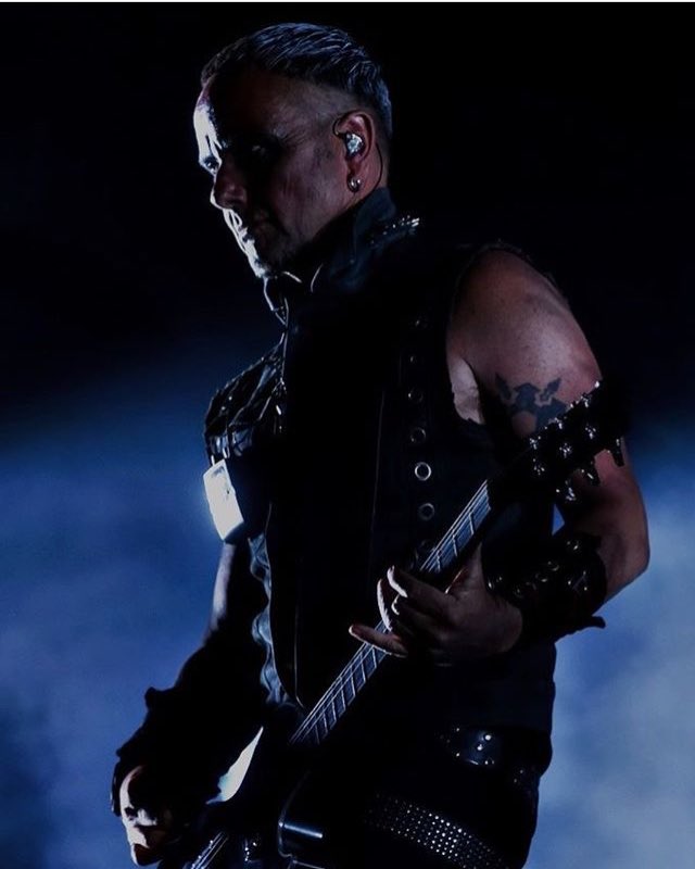hourly rammstein! ✚⁫ (@rammsteinhourly) on Twitter photo 