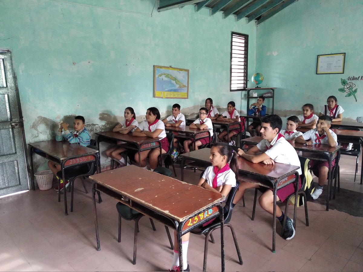 BoschTroadio's tweet photo. Actividad realizada en el colectivo de 6to grado en saludo al día internacional de la infancia
#EducaJM
#SomosCuba 
#SomosContinuidad https://t.co/cj7lqdhWhE