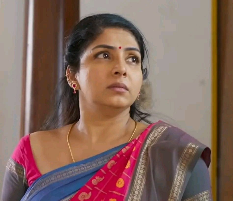Your wife humiliated reaction while I order her to wash my ass with water after i shit

ஏய் தேவிடியா என்ன உன் பொட்ட புருஷன பாக்குற. பொத்திக்கிட்டு வந்து என் பீ சூத்த கழுவி விடு 

இல்லனா புருஷன் பொண்டாட்டி ரெண்டு பேரையும் என் பீ சூத்த நக்கி சுத்தம் பண்ண வைப்பன்.