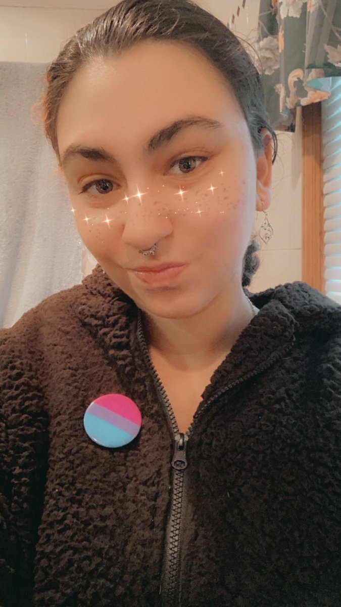 ChrissyMagic95's tweet photo. #HappyPrideMonth https://t.co/oN2097S5uc