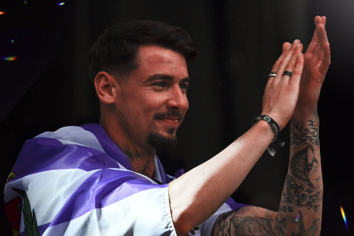 Fiesta del ascenso Real Valladolid .