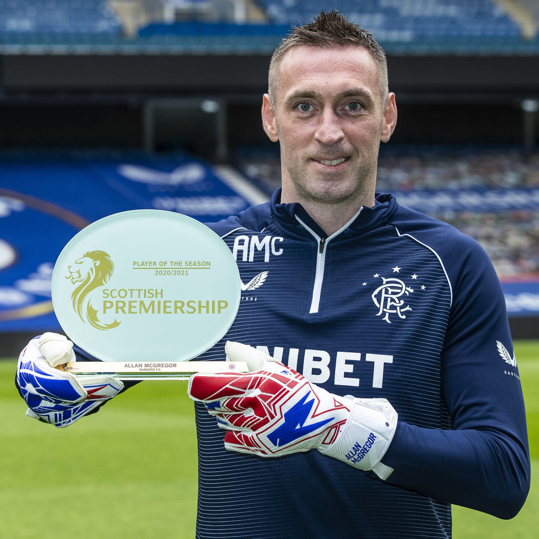 BigThunderlips's tweet image. Rangers are delighted to announce that legendary goalkeeper Allan McGregor has signed a 1 year extension to his contract.  Interview to follow on Rangers TV #Rangerstv