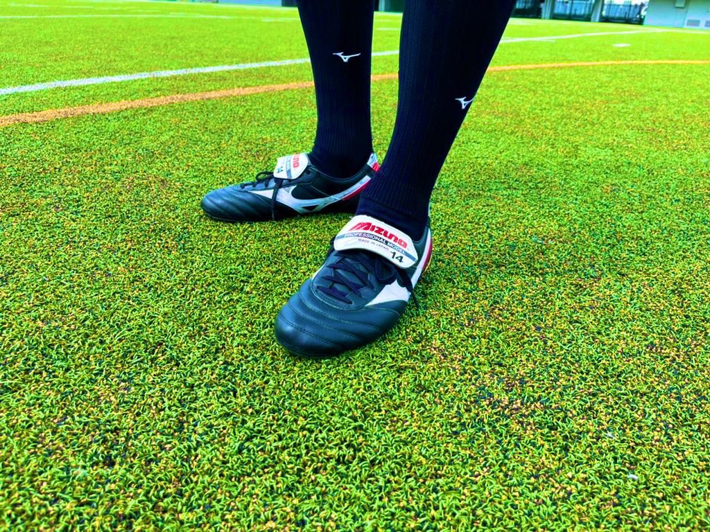 中村憲剛選手の着用スパイク - FOOTBALLBOOTS.JP