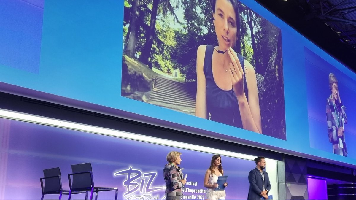 Anche il <a href="/ComuneMI/">Comune di Milano</a>, con Giulia Pastorella, e <a href="/FondCariplo/">Fondazione Cariplo</a>, con Claudia Sorlini, sul palco di #BizFactory22