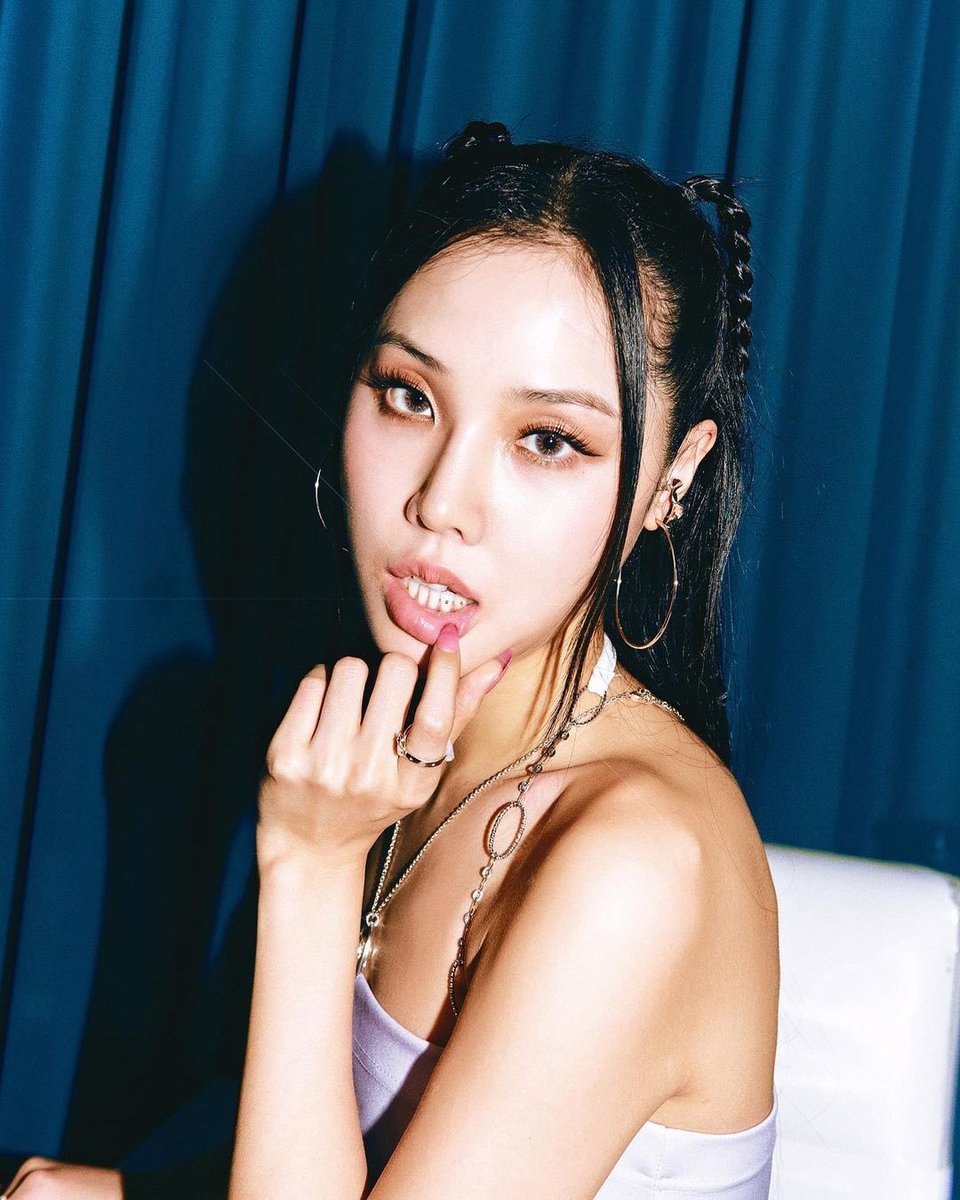 220601 BÉBE YANA INSTAGRAM UPDATE

#BÉBEYANA #베이비야나 <a href="/iambebeyana/">BÉBE YANA</a>