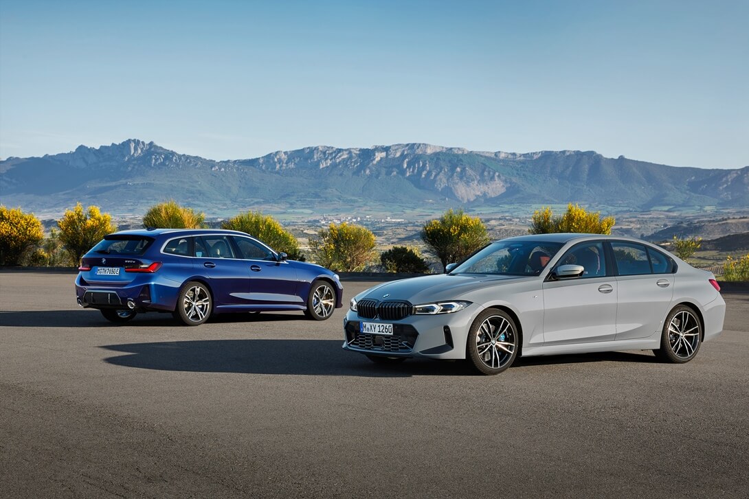 SaudiGear's tweet image. The new BMW 3 Series Sedan, the new BMW 3 Series Touring Munich/Dubai. With a design refresh, an ... 
#3_Series #All_New #BMW #BMWGroup #Touring #BMW #NewCars #News 
saudigears.com/the-new-bmw-3-…