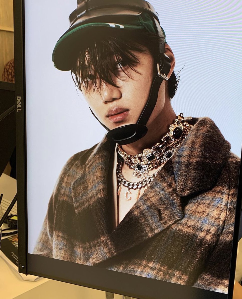94KD93's tweet photo. this Gucci Aria KAI 🤍 https://t.co/Kb4K6o7sqj