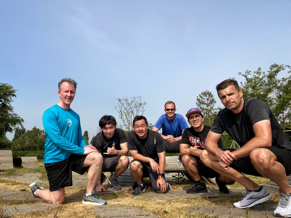 Clear skies &amp; competitive spirits were on display as we introduced #tag to the <a href="/F3Seoul/">F3 Seoul</a> beat down.

Heads turned along the #han as grown men showed off some mad #parkour skills. #highlyrecommended

#consistency #commitment #community #seoul #korea