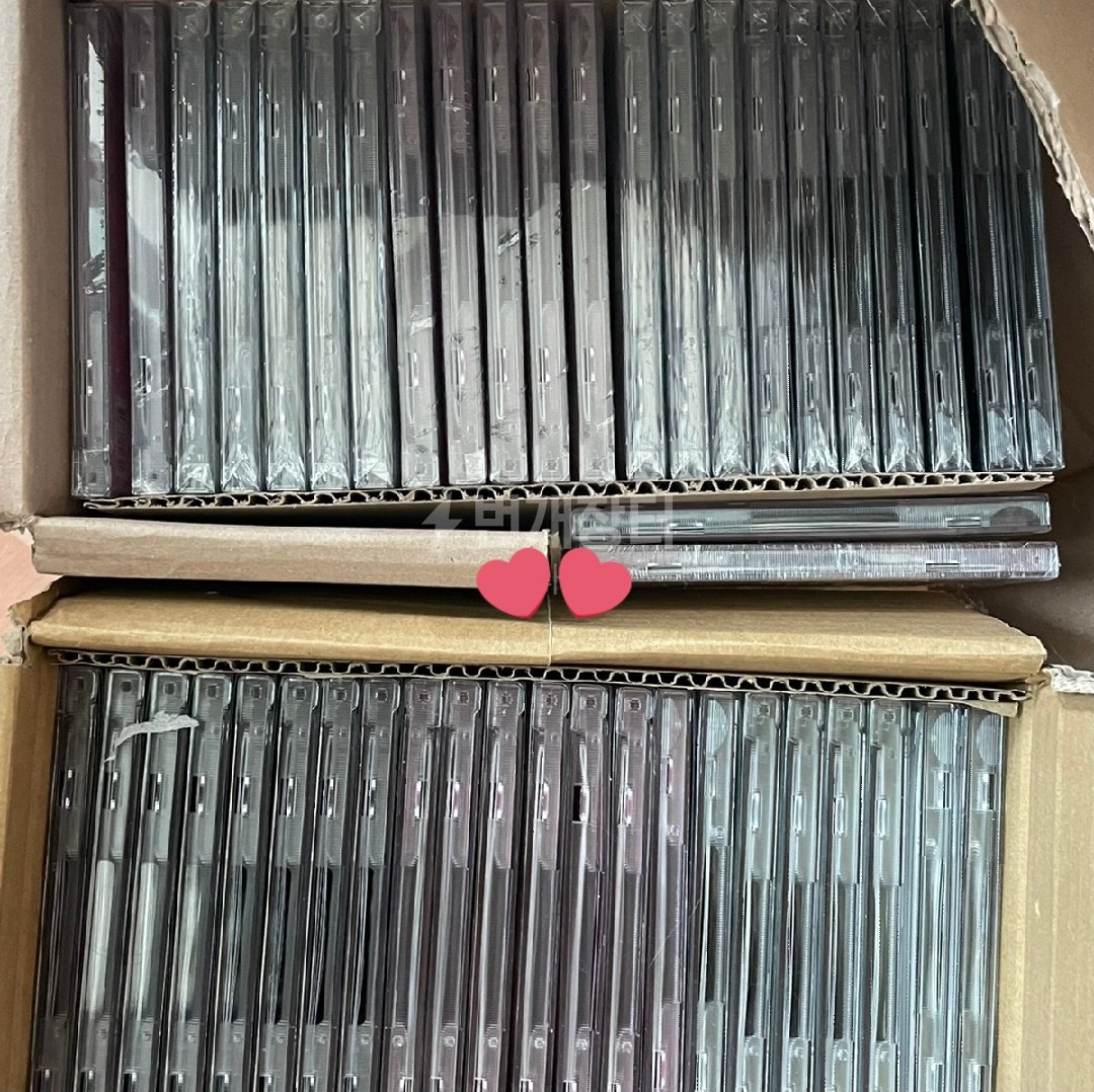 OneInAM1llionPH's tweet photo. BATCH 12.
                   [HELP RT 🥺]
SEALED Moon Byul - 2nd Single Album [C.I.T.T(Cheese in the Trap)]

💸200 each all-in + Lsf  
📍No Pob and No Poster
🚢NORMAL ETA
✅CAN CHOOSE A VER. 
🎁WITH FREEBIES FROM US 

DM US FOR ORDER(s)🫶 #MAMAMOOs https://t.co/WsnxCnG1cY