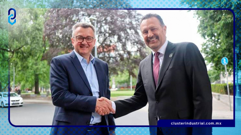 💰 #Inversiones | <a href="/makugo/">Mauricio Kuri</a> confirmó en Alemania la #inversión de 404 MDP (20.3 MDD) de <a href="/BroseMx/">BroseMX</a> en #Querétaro, generando 110 nuevos #empleos.

LEE + bit.ly/3GFBdv8

<a href="/SEDESUQro/">SEDESU QUERÉTARO</a> @autoqrocluster