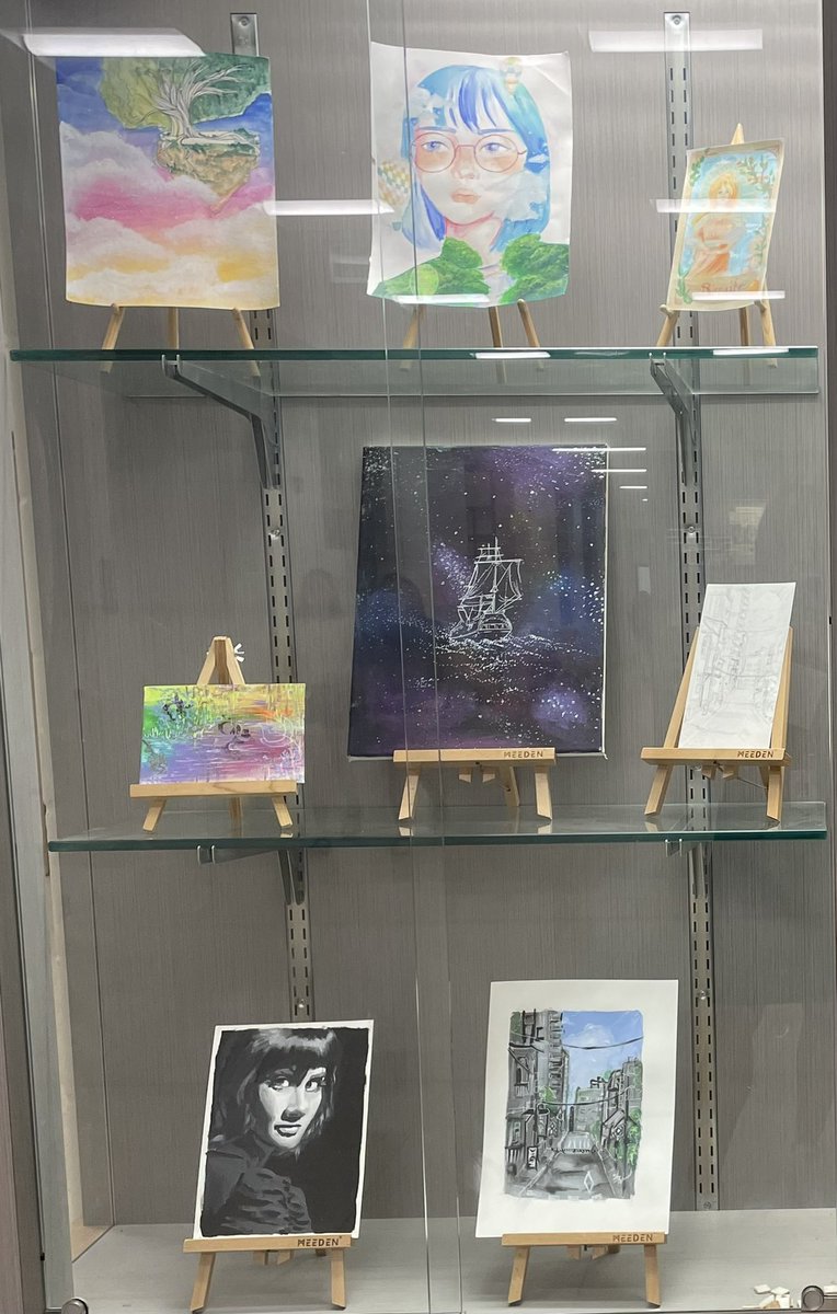 A visit today to #GBCS, one of <a href="/BluewaterDSB/">Bluewater DSB</a> newest schools!  Thanks Mr. Wilson for the welcome and to the students who took the time to share with me all of the great things they learned this year. Some beautiful master pieces…