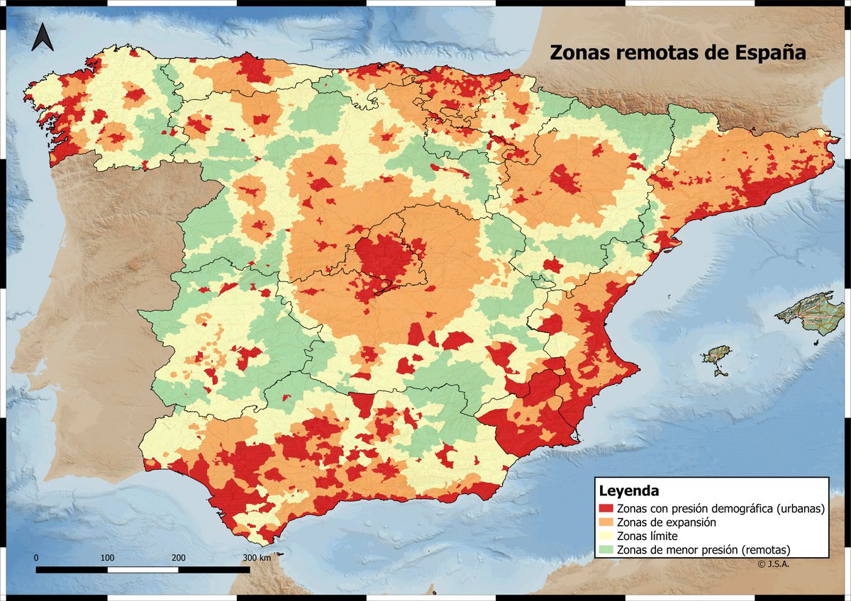 tras_el_muro's tweet photo. Os presento un mapa (elaboración propia), sobre las zonas más remotas de España. En rojo se encuentran las ciudades, en naranja y amarillo sus áreas de influencia y en verde, las zonas más alejadas de lo urbano. #mapstwt #colapso #rural #españavacia #justcollapse https://t.co/d0EKH9RGrU