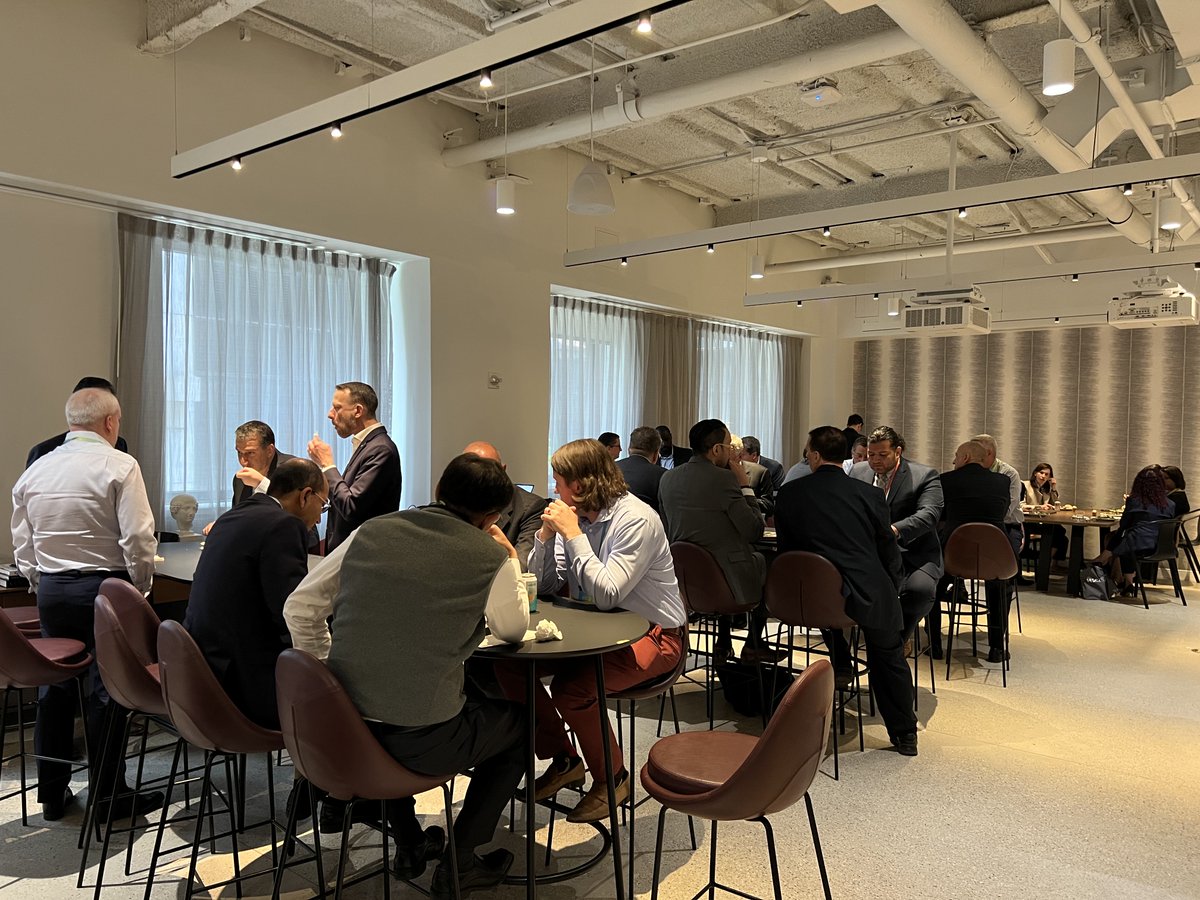 GARP_Risk's tweet photo. Lunch break before the #GARPriskcon afternoon sessions! https://t.co/LhxqnExnnN