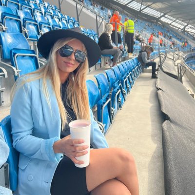 HannahMachan's tweet photo. #NewProfilePic https://t.co/6If0tVq5jW