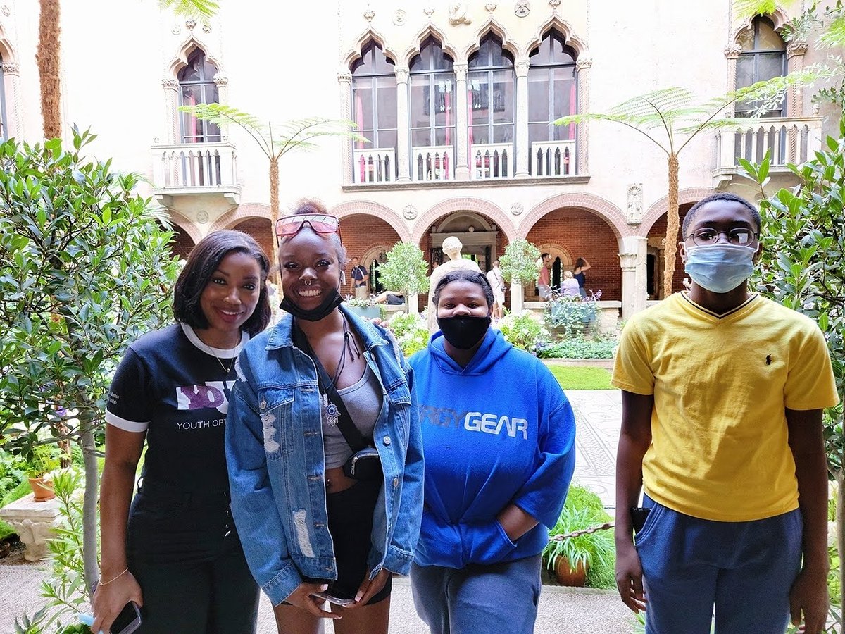 Be apart of our 2022 Summer Team😎

YOU Boston is hiring for multiple virtual &amp; hybrid instructor positions in the areas of #CulinaryArts , #HealthandWellness, #Horticulture,  #PerformingArts, &amp; #BakingandPastryArts

Check out our website to apply today ➡️bit.ly/3GGkKab