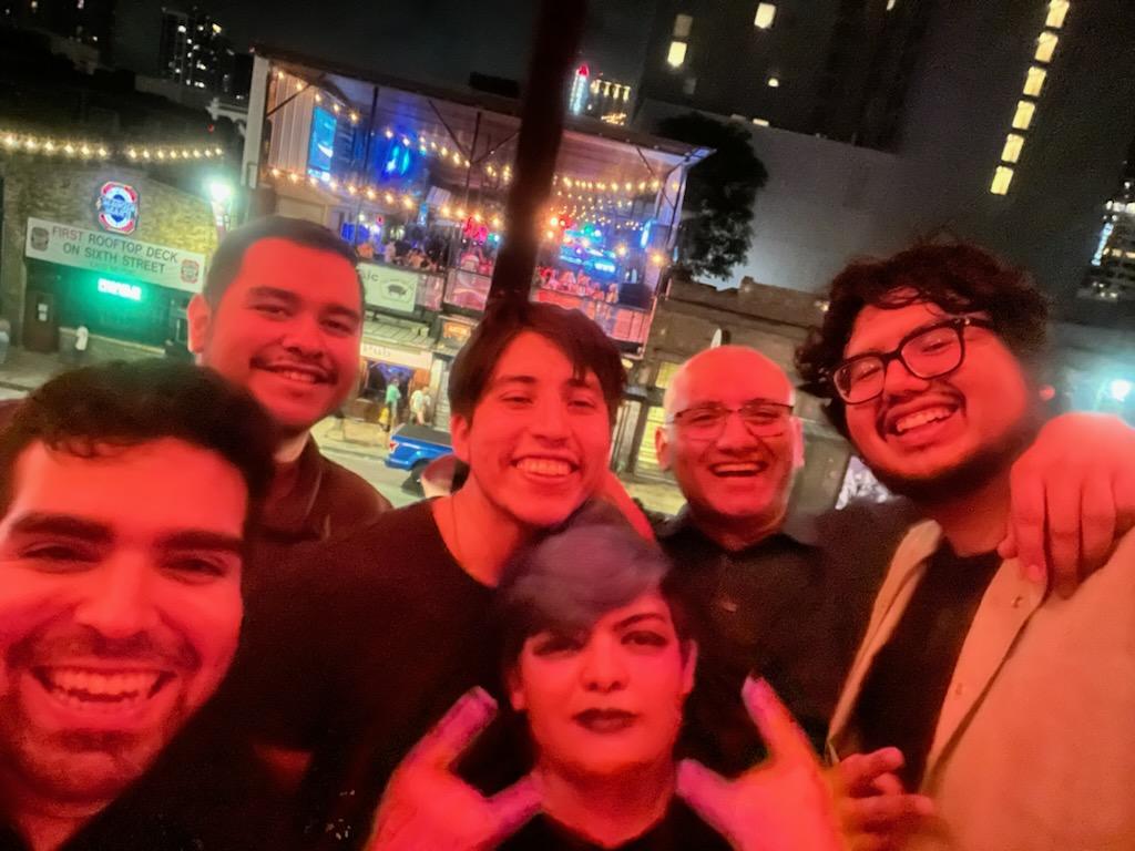 lolabcorrin's tweet photo. Look at how much fun we are having without @BeerWaffle. Miss you king. Happy birthday! https://t.co/jChw69T9qD