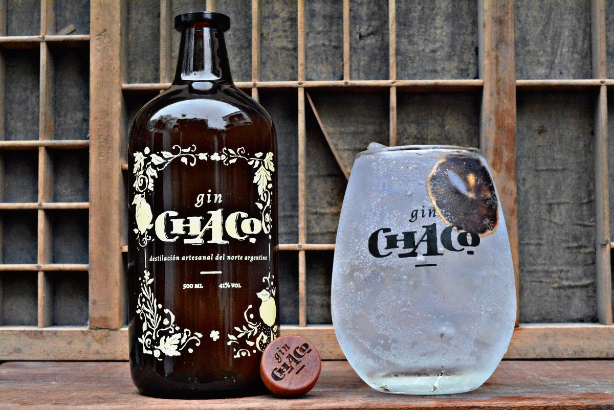 ChacoGin's tweet photo. Es un nuevo hijo en nuestra familia y es un viaje que, junto a ustedes, recién comienza. ¡Salud!

#GinChaco #gin #ginartesanal #Chaco #norteargentino #gintonic #sabor #aroma https://t.co/7YaTTTz09r