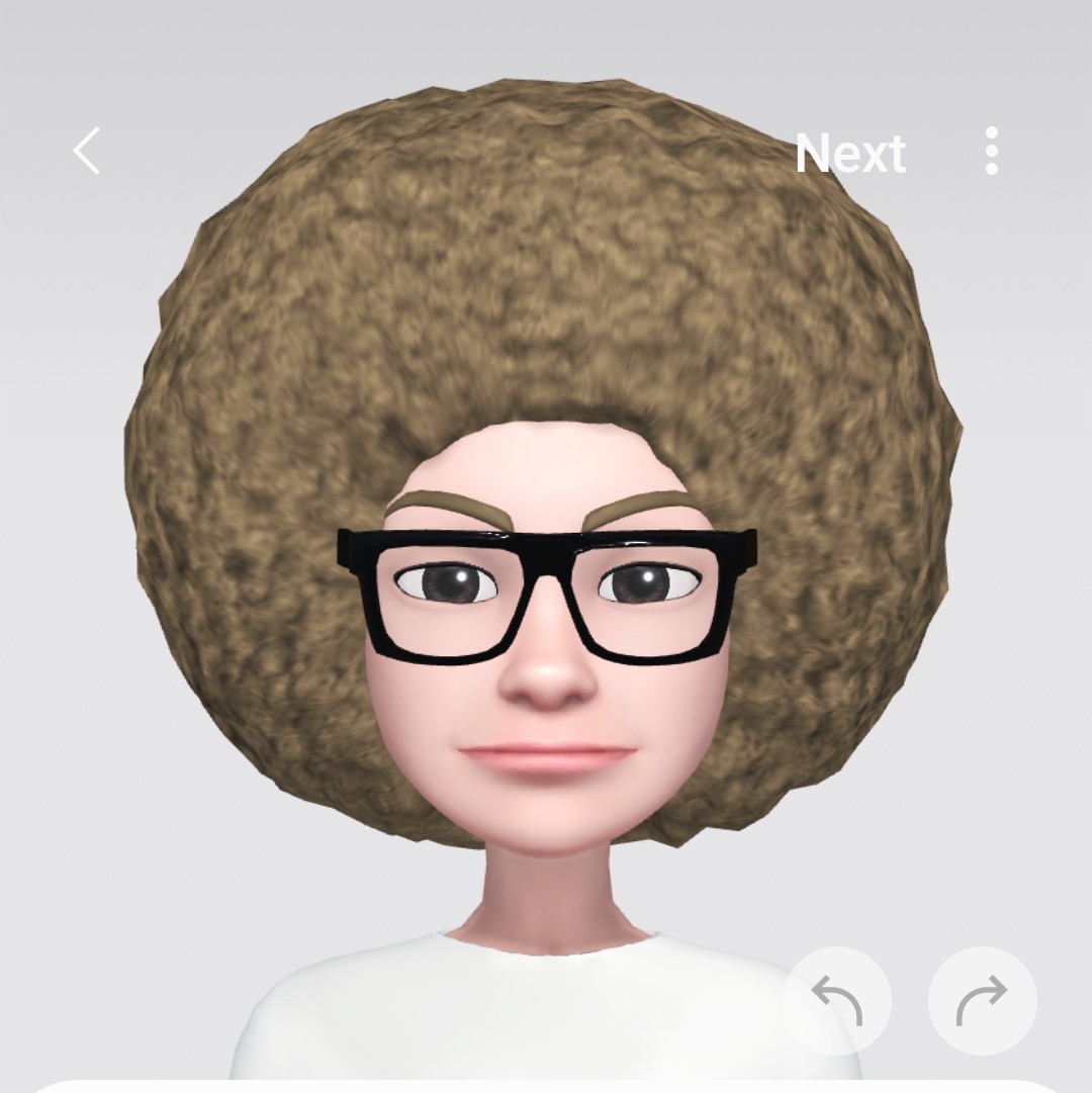 LHaliburton's tweet photo. The photo I uploaded:            What @SamsungMobileUS AR app said I looked like: https://t.co/bjjiX7d7h9
