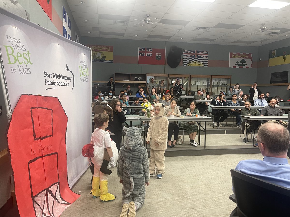 École Dickinisfield grades 1/2 &amp; 4/5 presented their play in French to the Board of Trustees.  So well done and enjoyed by all <a href="/LindaMywaart/">Linda Mywaart</a> <a href="/annaleeskinner/">Annalee Nutter</a>