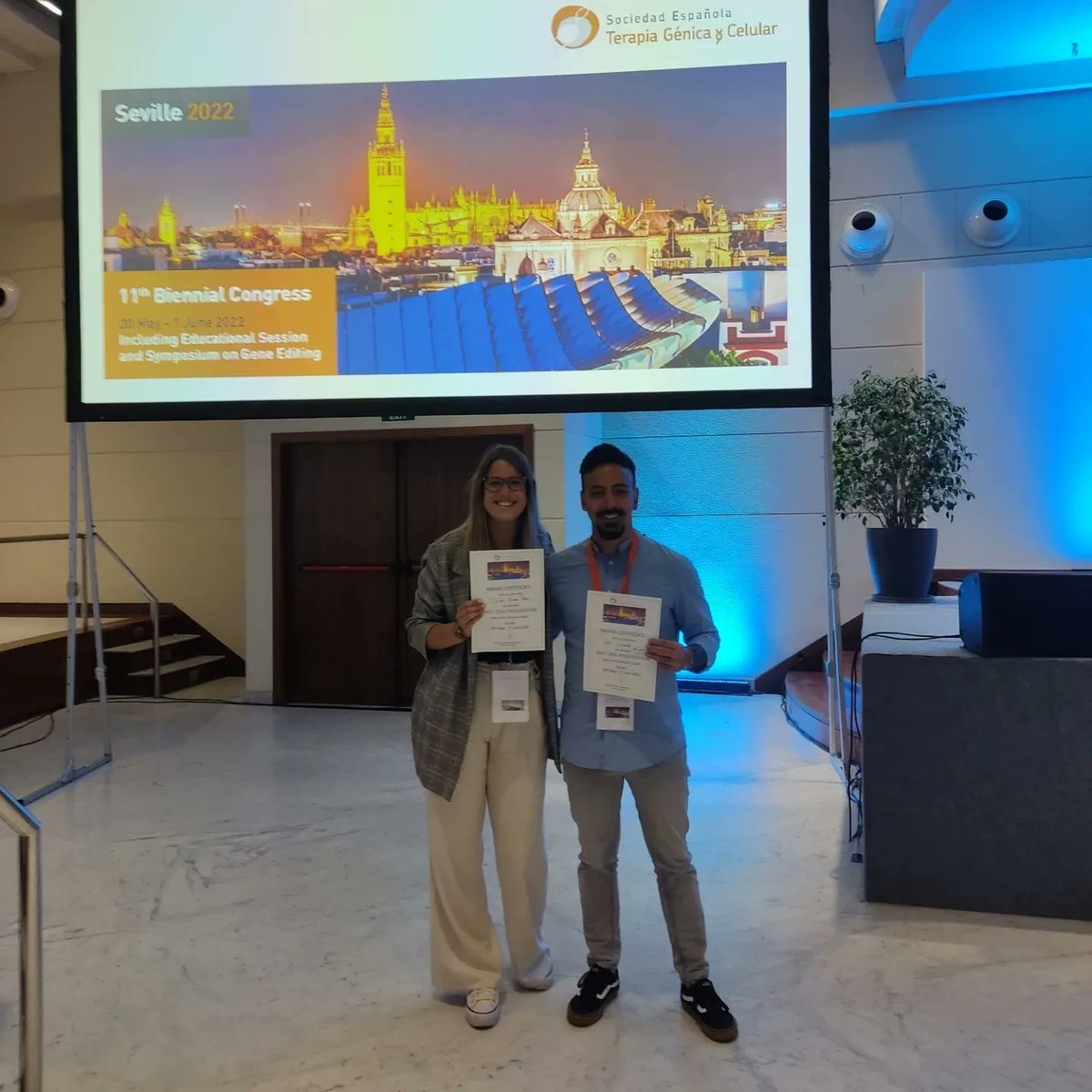 BioInn_CIEMAT's tweet photo. Great Science Days at #SETGYC2022!!! Congratulations to the organizers for the congress and for the Gene Editing symposium!!! @SETGyC #GeneTherapy  #geneediting #celltherapy #advancedtherapies https://t.co/AFLszGt4V3