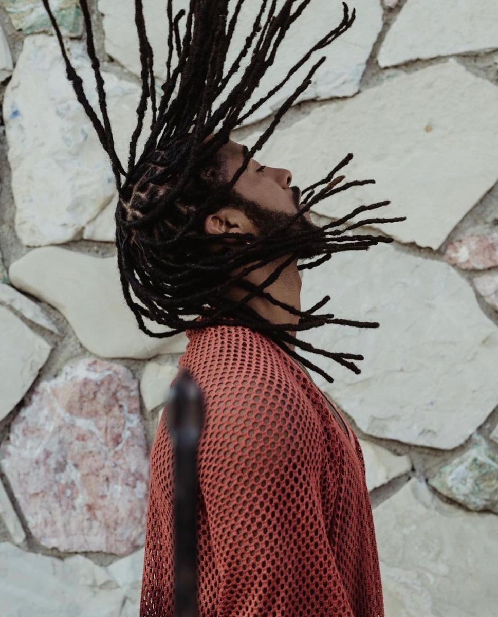 Omarion's tweet photo. @glamourbulgaria https://t.co/1zvxfV6eq4